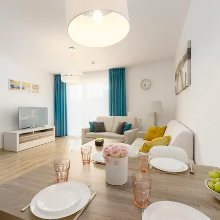 Vibeapartments Kolobrzeg Polanki Park アパート コウォブジェク